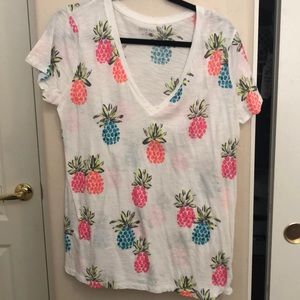 Medina pineapple top